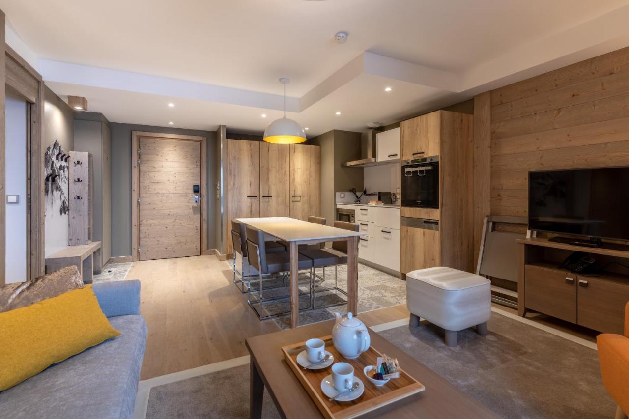 Residence Pierre & Vacances Premium L'Hevana Meribel Exterior photo